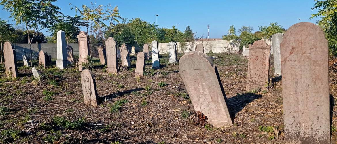Somogyban is megkezdődik a zsidó temetők rendbetétele